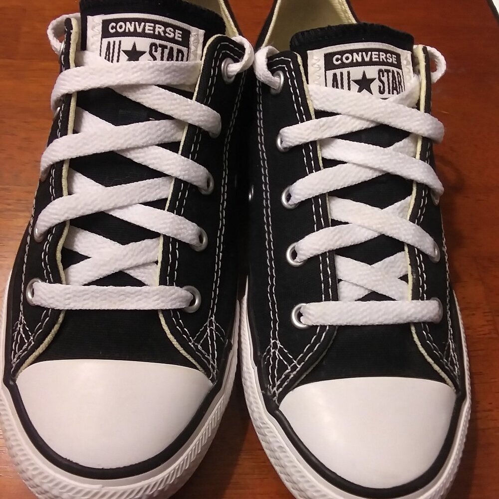 Converse All Star kids sneakers shoes sz 3 Chuck Taylor Converse